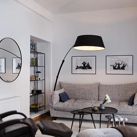 Sunny And Comfy 2bd In Kolonaki Apartment *